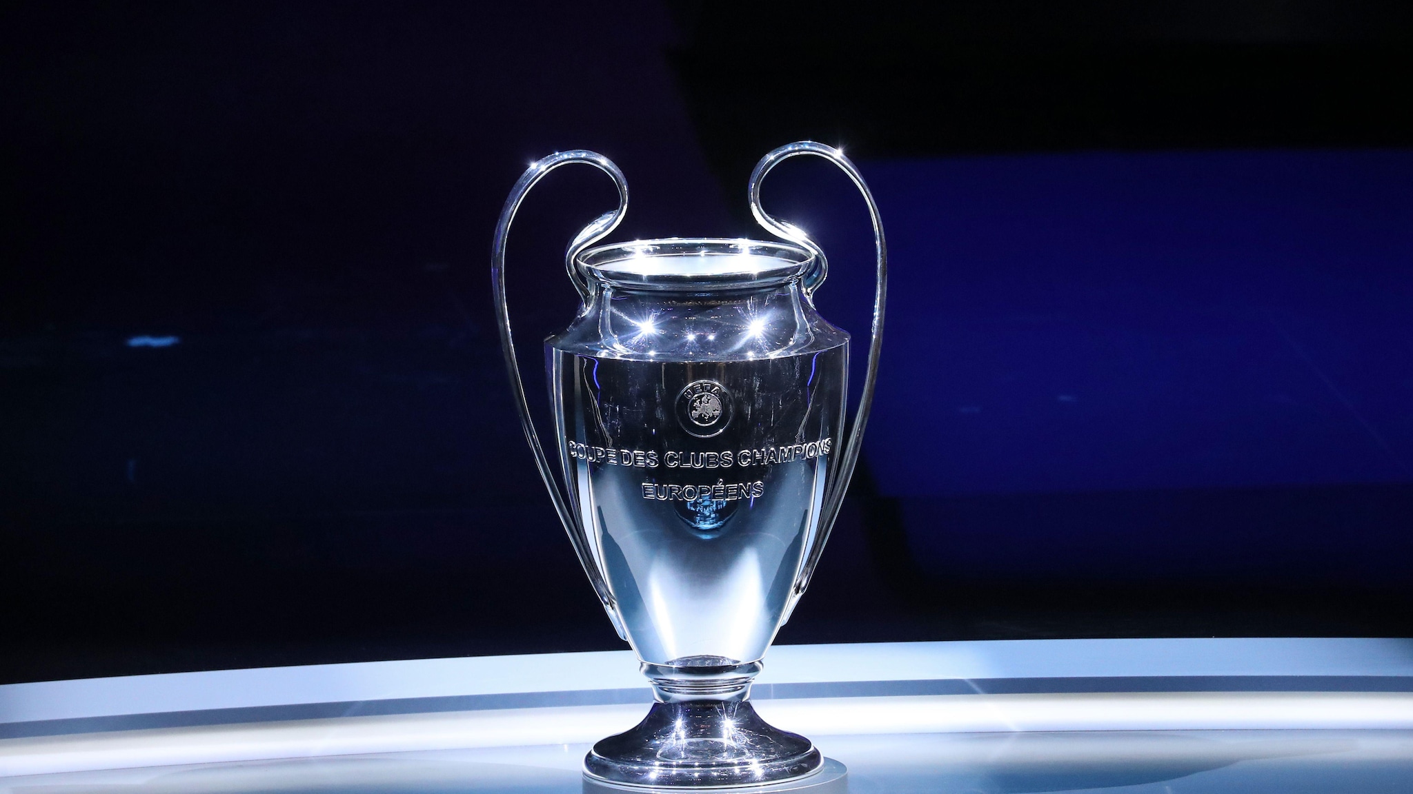 Le trophée de l'UEFA Champions League
