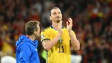 Zlatan Ibrahimović bedankt sich bei den schwedischen Fans nach der Niederlage gegen Belgien