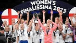 Highlights & Bericht: England gewinnt Finalissima!