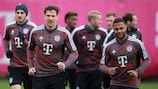 Bayern's Leon Goretzka (left) and Serge Gnabry in training on Tuesday