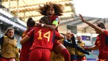 España celebra la clasificación para la final