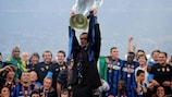 O Inter, treinado por José Mourinho, venceu a tripla de troféus em 2010