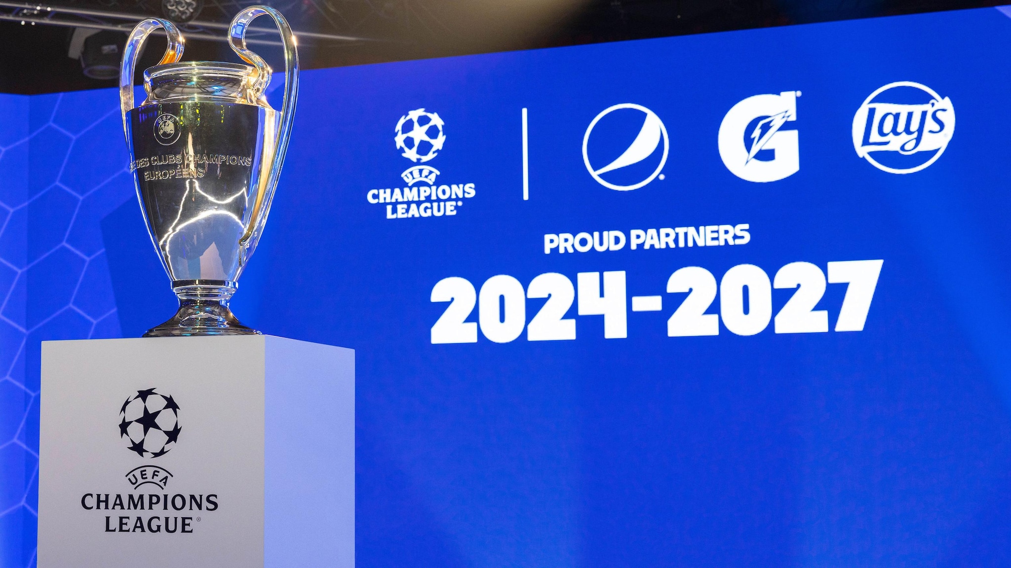 PepsiCo renueva su asociación con la UEFA Champions League para el