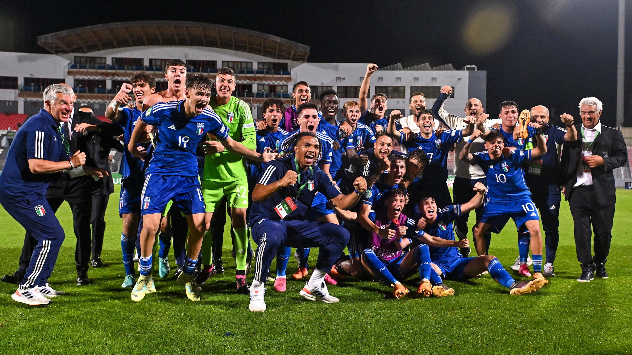 Semifinales de la Eurocopa Sub-19 de 2023: Portugal 5-0 Noruega, Italia 3-2 España |  sub-19