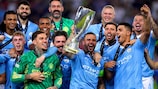 So feiert Man City seinen Superpokal-Triumph
