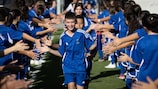 Plus de 90 enfants ont célébré la Semaine du football de base à Chypre, où ils ont pu se mesurer à plusieurs légendes du football.