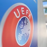 Logo de l'UEFA à la Maison du football européen, à Nyon (Suisse).