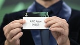 El Ajax se medirá al Aston Villa
