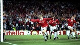 Ole Gunnar Solskjær (Manchester United FC) fête l'incroyable victoire en finale de l'UEFA Champions League 1999