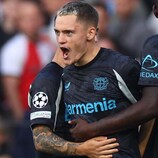 Five more teams secure winning starts as Raya preserves a point for Arsenal